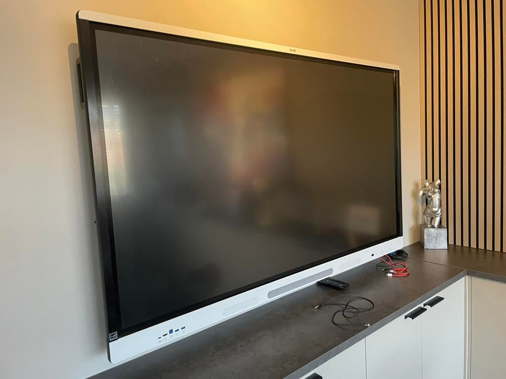 Smartboard mx065 v3, Audio, Tv en Foto, Overige merken, 50 Hz, Ophalen of Verzenden, Zo goed als nieuw
