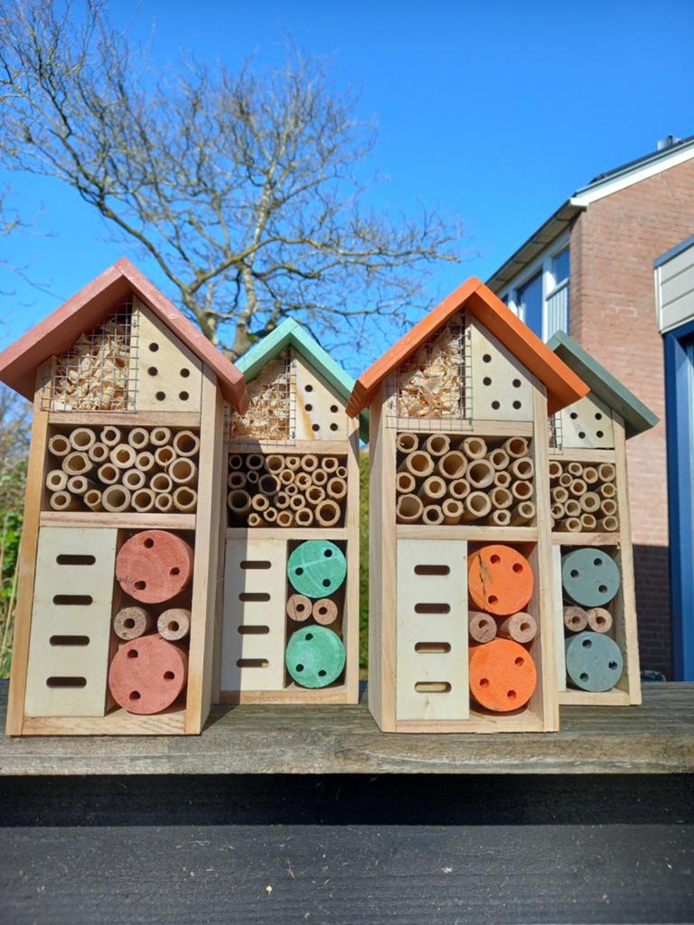 Insectenhotel, Ophalen