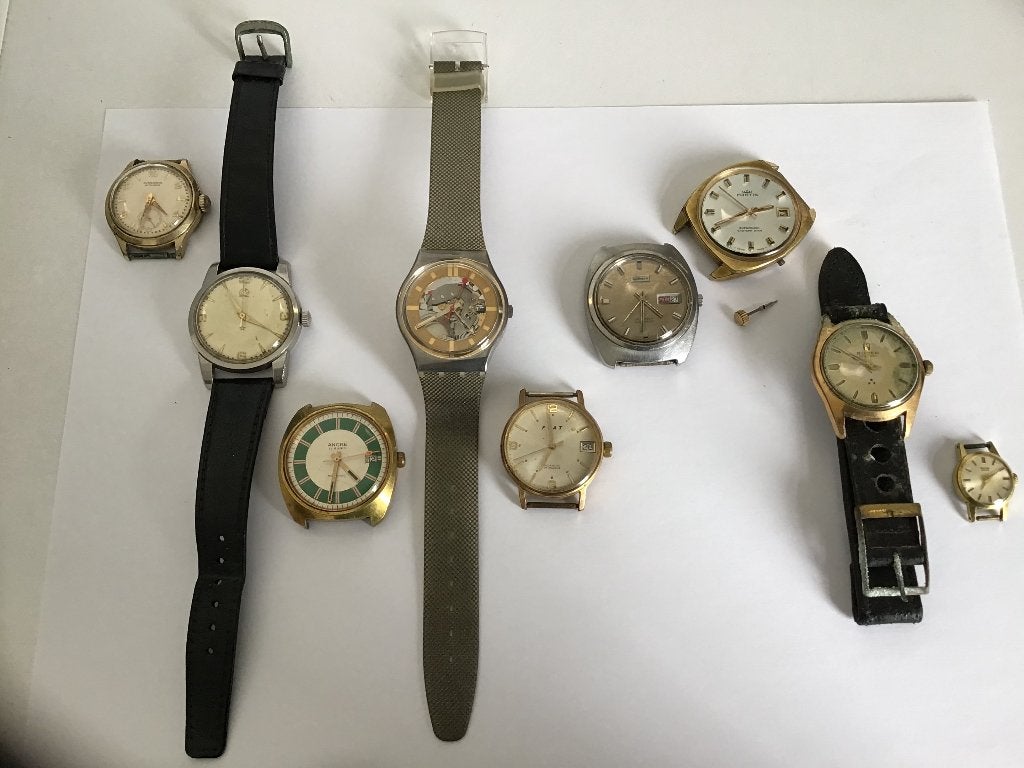 Partij Vintage Horloges (9 stuks) – Opknappers & Projecten, Overige merken, Overige materialen, Verzenden, Polshorloge