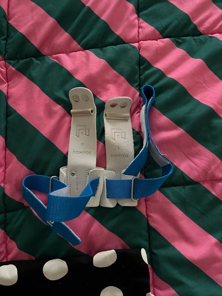 Turnleertjes kind, niet of nauwelijks gebruikt!, Sport en Fitness, Turnen, Ophalen of Verzenden, Zo goed als nieuw, Wit, Overige typen