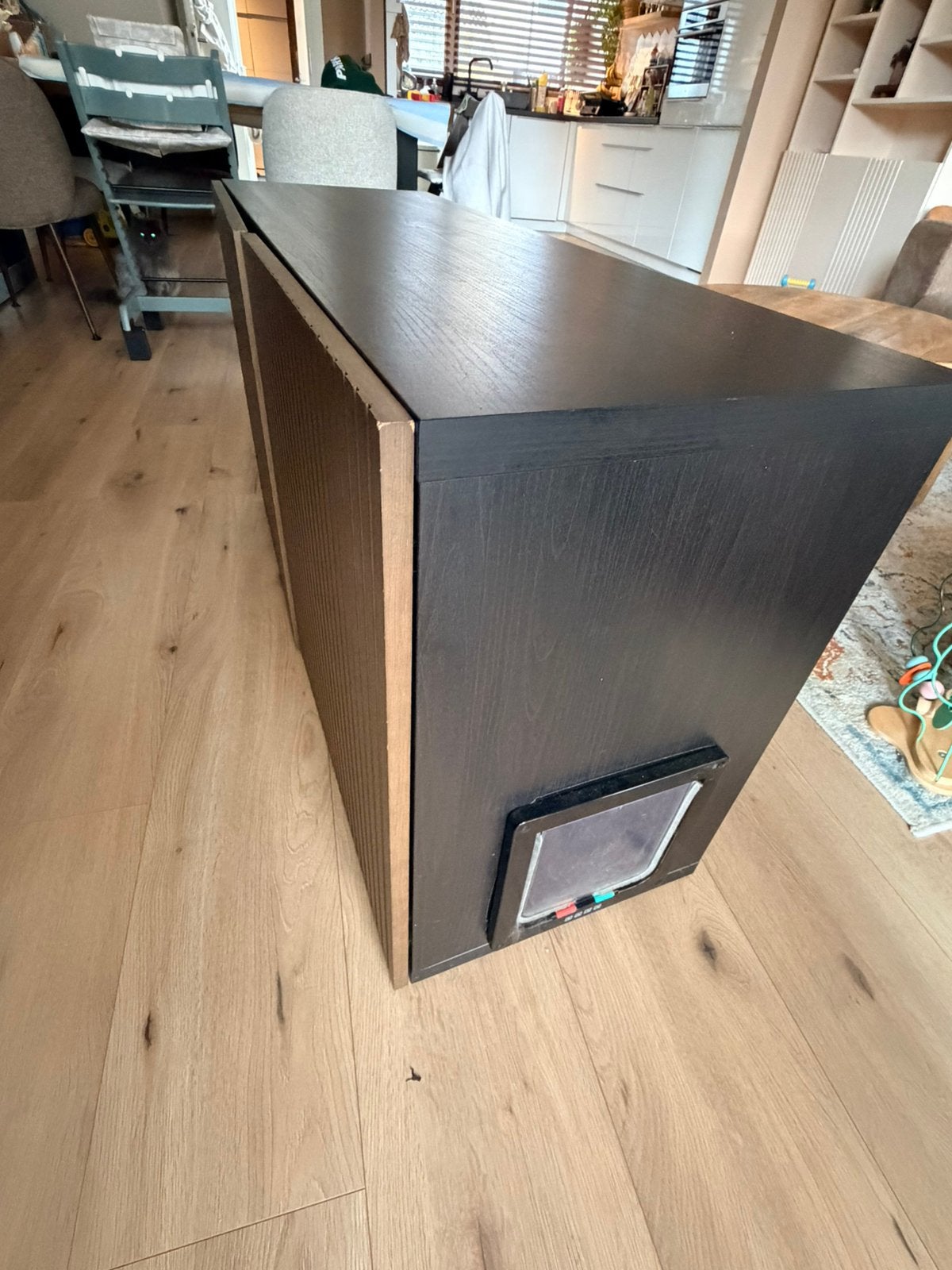 Besta kast voor kattenbak, Ophalen, 25 tot 50 cm, Minder dan 100 cm