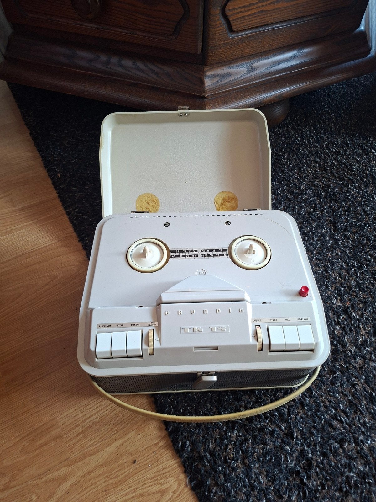 Vintage Grundig TK 14 Bandrecorder - Onbekende staat, Audio, Tv en Foto, Bandrecorders, Ophalen, Defecte bandrecorder