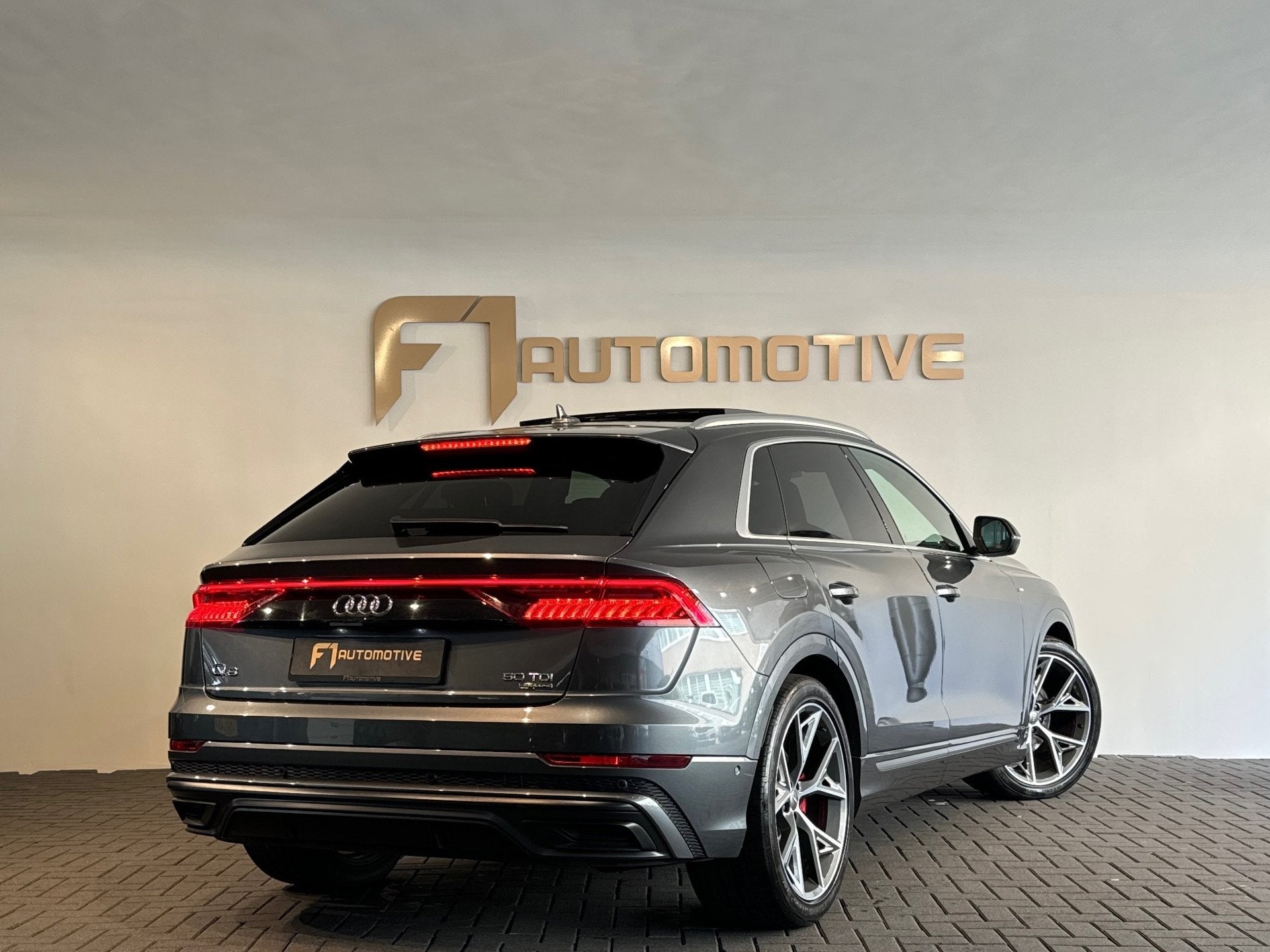 Audi Q8 50 TDI quattro Pro S Line Pano|RS Seat|B&O|NAP|Sfeer, Automaat, 15 km/l, Gebruikt, Bedrijf