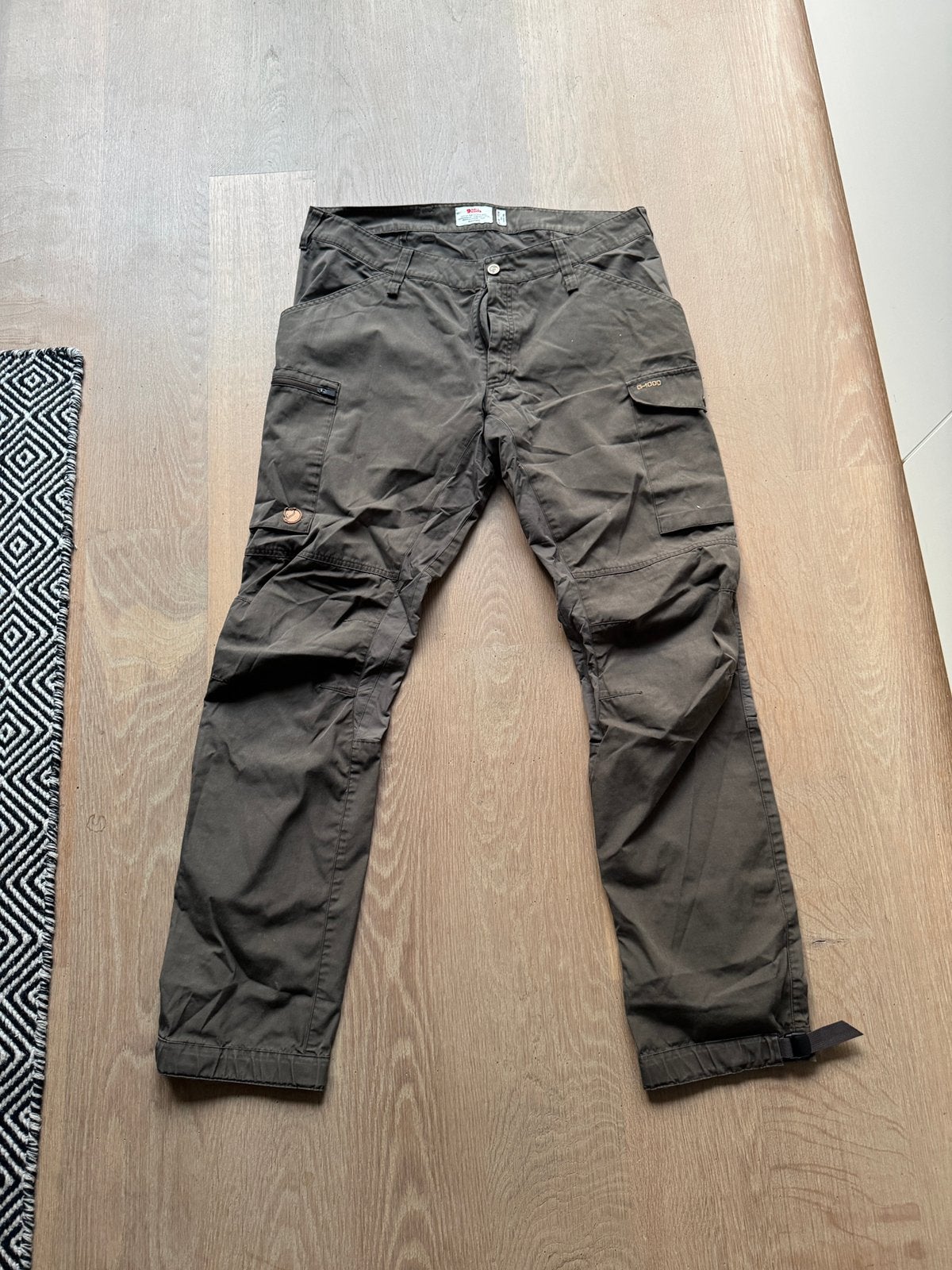 Prachtige Fjallraven kaipak trouser maat 52 groen g1000, Kleding | Heren, Ophalen of Verzenden, Zo goed als nieuw, Maat 52/54 (L)