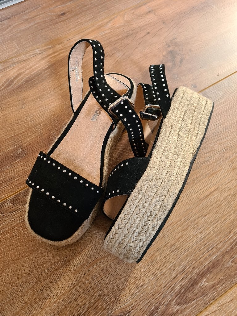Nieuwe zwarte sandalen maat 37, Kleding | Dames, Zwart, Nieuw, Sandalen of Muiltjes, Ophalen of Verzenden