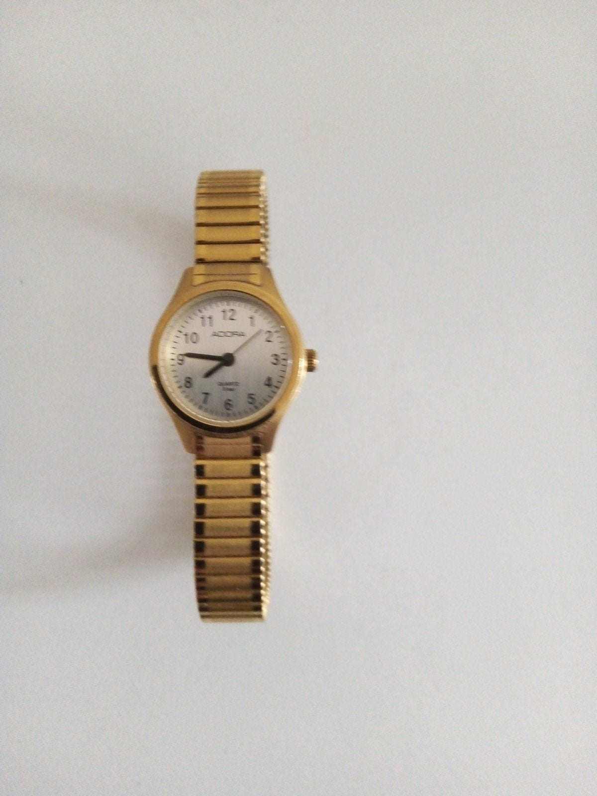 z.g.a.n.! ADORA quartz goudkleurige dames horloge, Ophalen of Verzenden, Nieuw, Staal, Overige merken