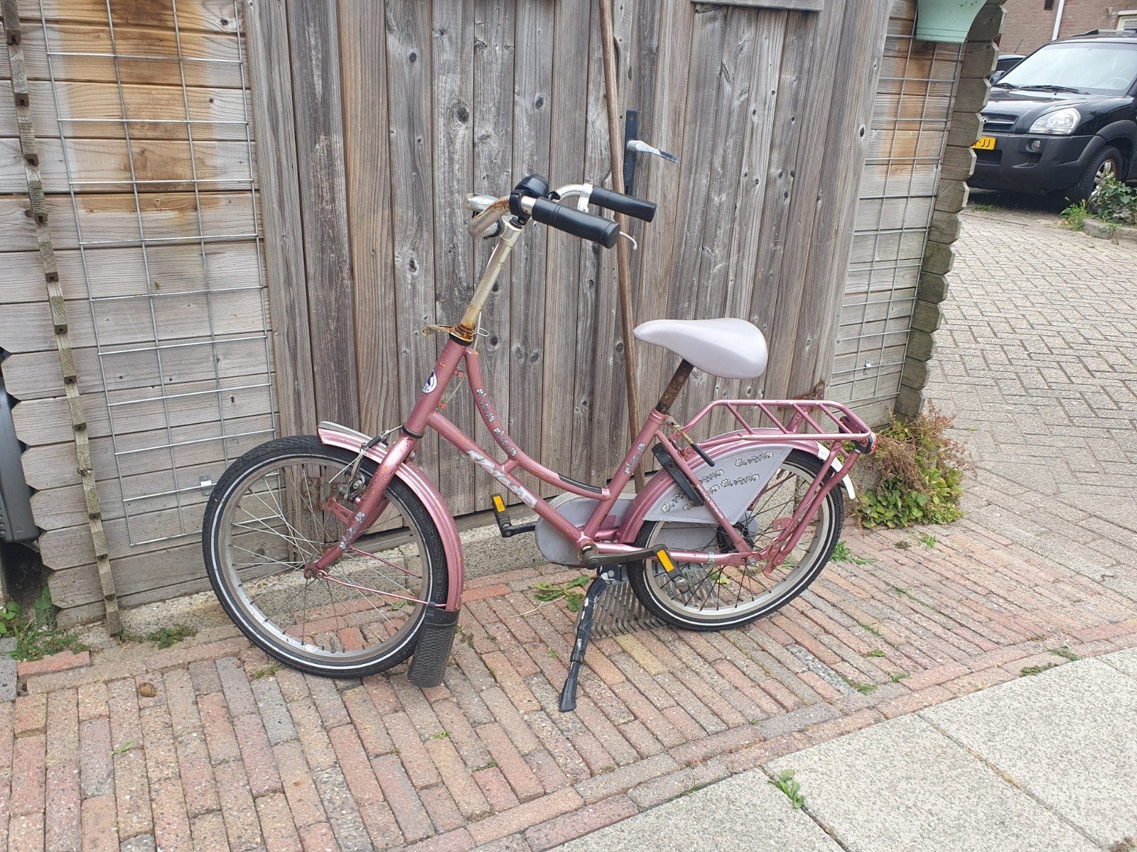 Roze kinderfiets 16 inch met bagagedrager, Ophalen, Gebruikt, Minder dan 16 inch