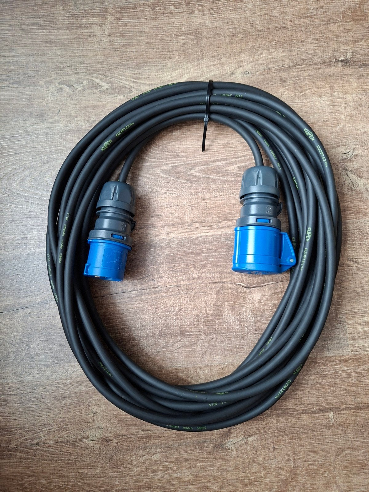 15 meter Eupen Neopreen H07RN-F 3x1,5mm2 CEE Verlengkabel, Caravans en Kamperen, Ophalen of Verzenden, Nieuw