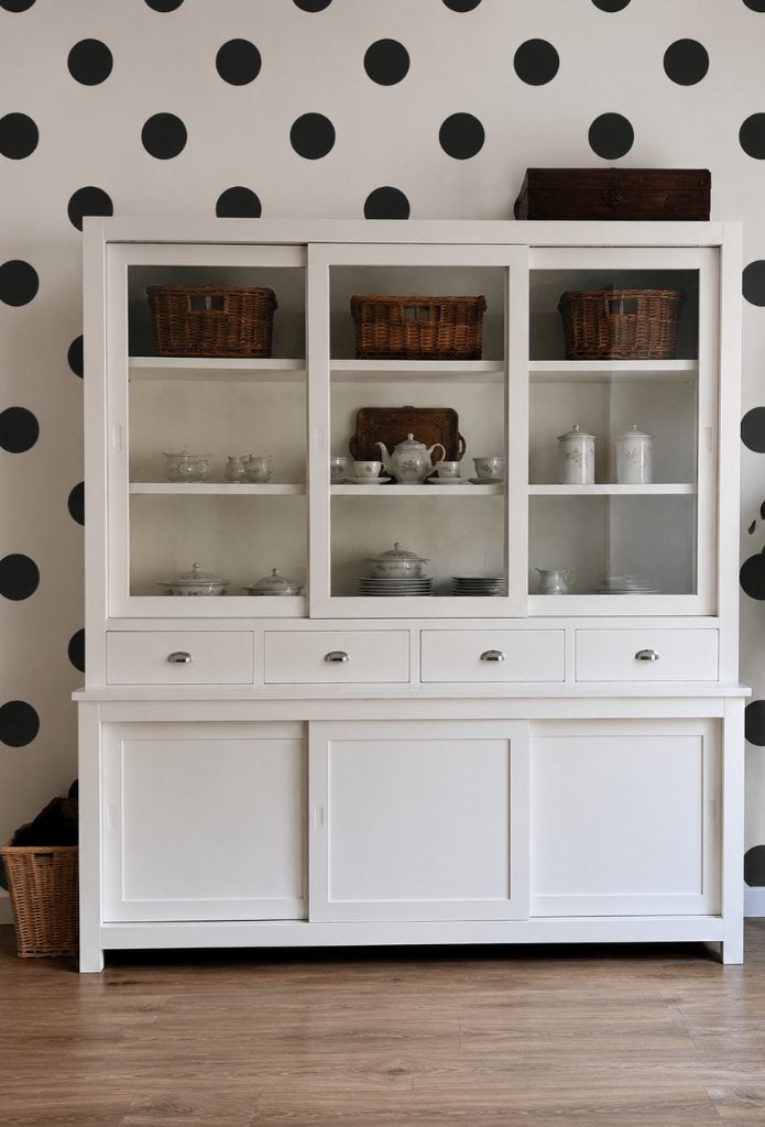 Witte grote servieskast, Huis en Inrichting, Kasten | Buffetkasten, Ophalen, Gebruikt, Met deur(en), Glas