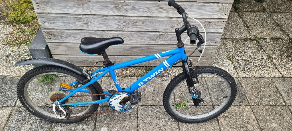2 jongensfietsen, Ophalen, Gebruikt, 14 inch of minder