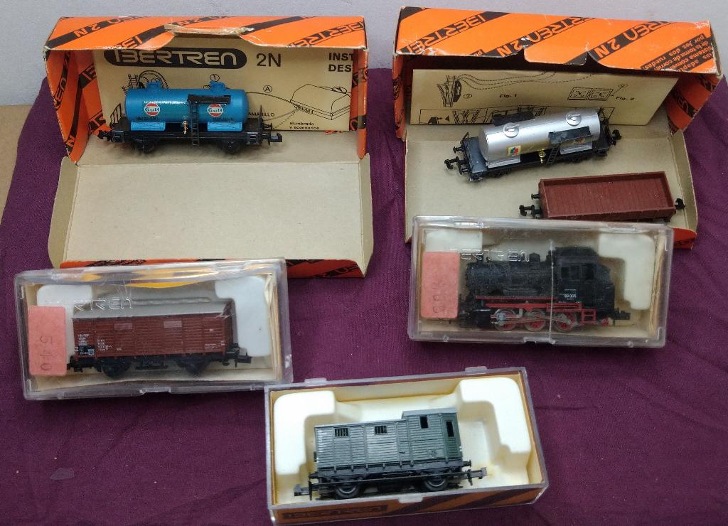 Ibertren, kleine verzameling 5 wagons + locomotief N, Overige merken, Gebruikt, Gelijkstroom, Wagon