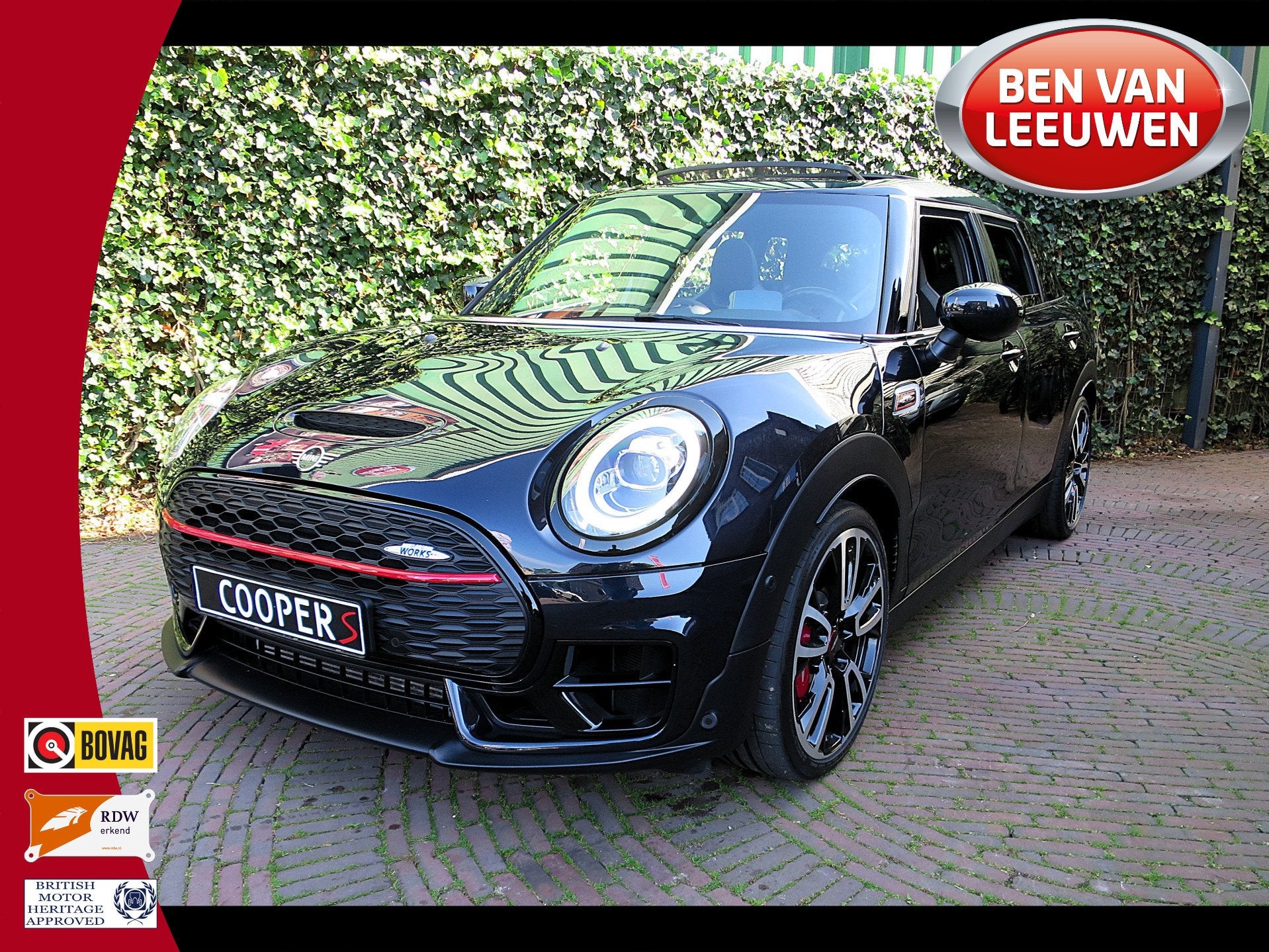 MINI Clubman 2.0 JCW ALL4 Chili F54 LCI NL-auto, 306pk, Pano, Auto's, 1525 kg, Gebruikt, 4 cilinders, Blauw