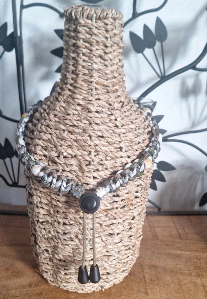 Anti teken band ketting met EM keramiek kralen., Ophalen of Verzenden, Nieuw, Rond, Overige materialen