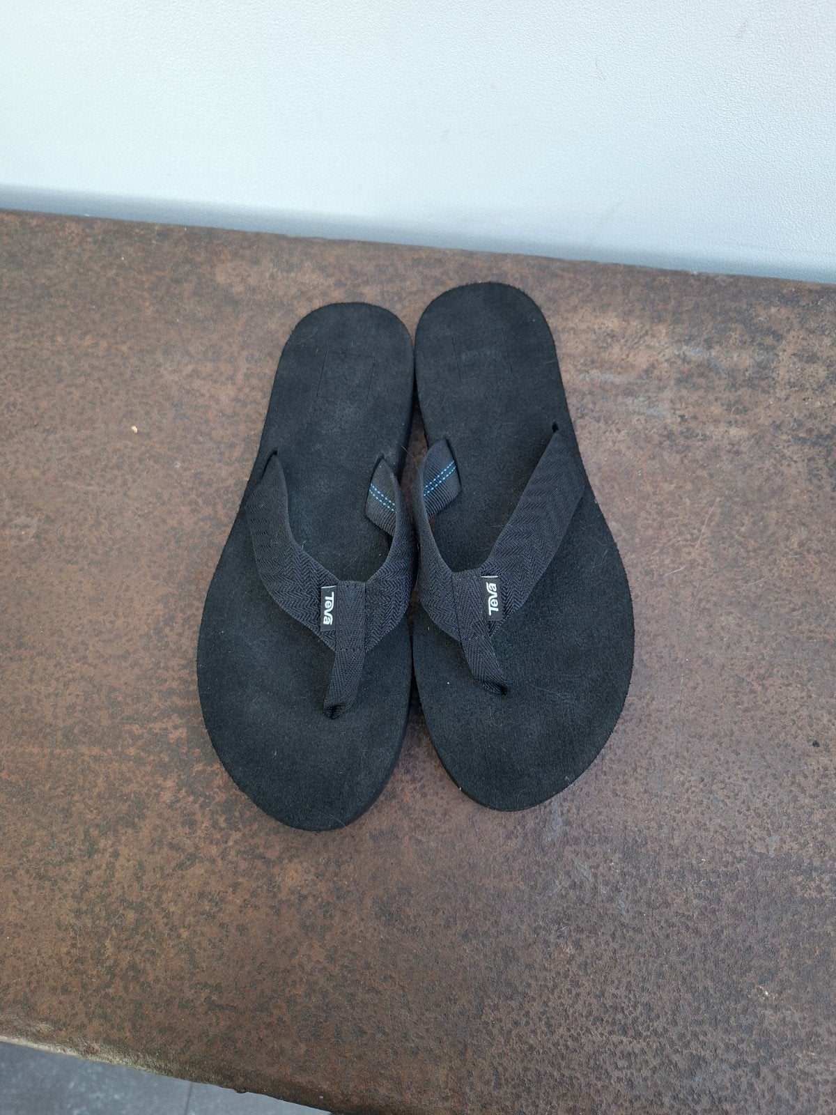 Teva slippers zwart maat 40, Kleding | Dames, Slippers, Zwart, Ophalen of Verzenden, Zo goed als nieuw