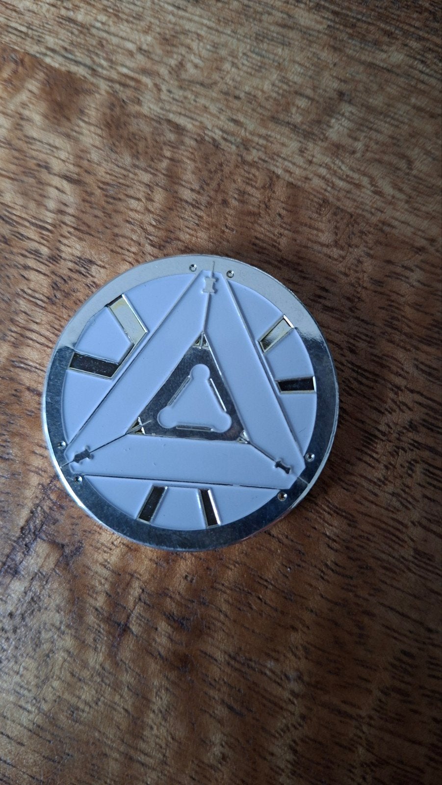 Iron Man Arc Reactor Medaille/Munt - Marvel Collectible, Verzamelen, Ophalen of Verzenden, Zo goed als nieuw