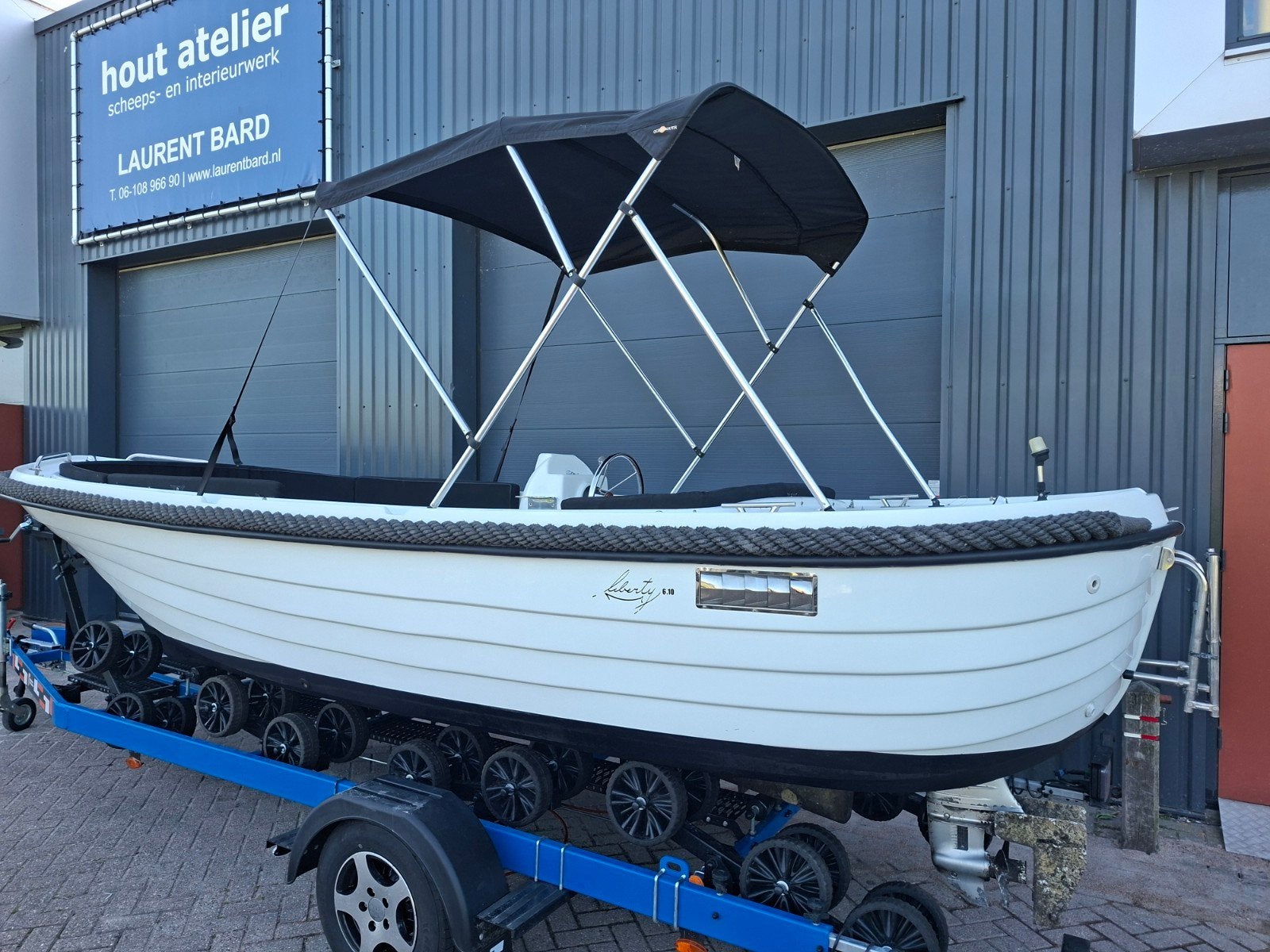 UNIEK! Liberty 610 + Honda 15PK 4 Takt *Wasbak*Gasstel*, Watersport en Boten, Gebruikt, Binnenboordmotor, Ophalen of Verzenden