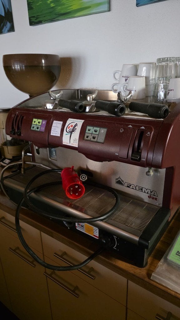Koffie machine Faema Due (Revisiebeurt nodig), Gebruikt, 10 kopjes of meer, Koffiemachine, Koffiebonen