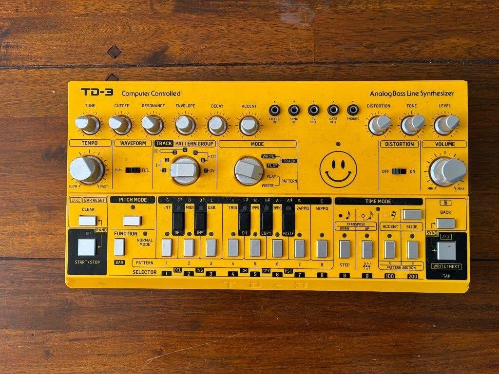 Behringer TD-3, Muziek en Instrumenten, Synthesizers, Ophalen, Gebruikt, Overige aantallen, Overige merken