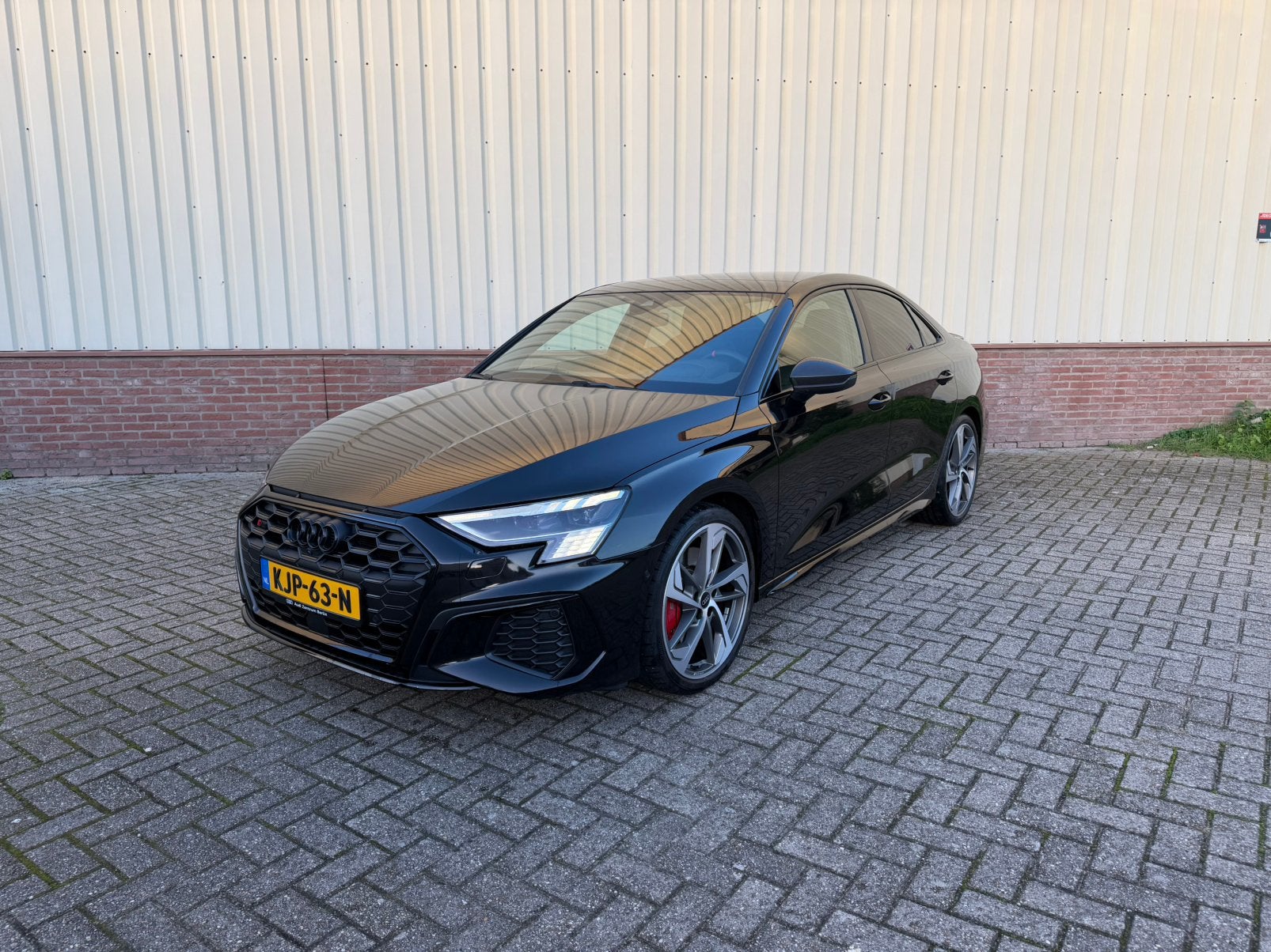 Audi S3 Limousine 2.0 | Full | Carbon | B&O | 360 | Pano |, Zwart, 4 cilinders, 1984 cc, Zwart