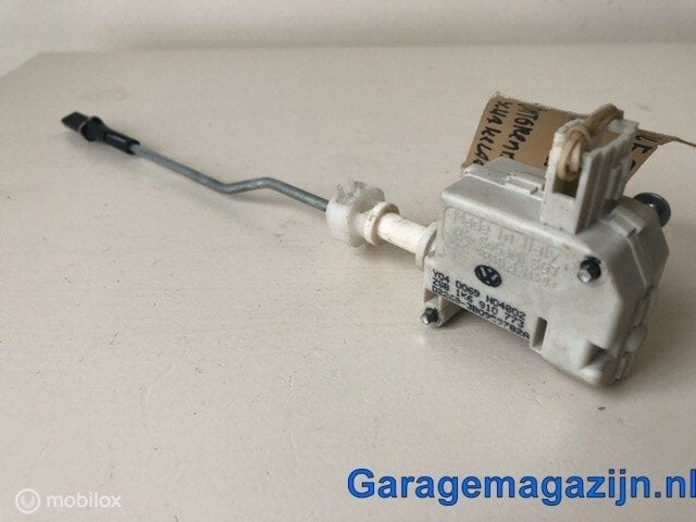 Tankklepvergrendelingsmotor 1K6810773 Volkswagen Golf V 2004, Gebruikt, Volkswagen, Ophalen of Verzenden, Volkswagen