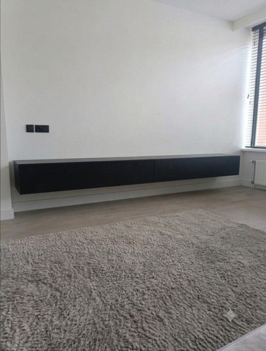 2x Meubella Palm TV Meubel Kast 160cm - Zwart Zwevend, Gebruikt, 150 tot 200 cm, Ophalen of Verzenden, Minder dan 100 cm