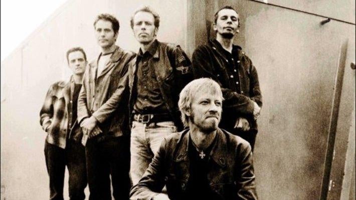 Gezocht 1 of 2 kaartje 16 Horsepower Amsterdam of Nijmegen, Tickets en Kaartjes, Eén persoon, Mei, Rock of Poprock