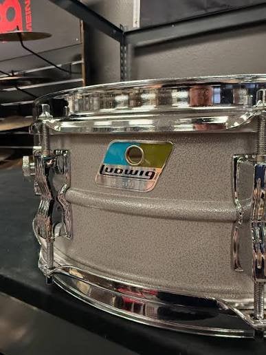 GEZOCHT: Ludwig Acrolite ORANGE PEEL / PEBBLE, Muziek en Instrumenten, Ophalen, Gebruikt, Ludwig