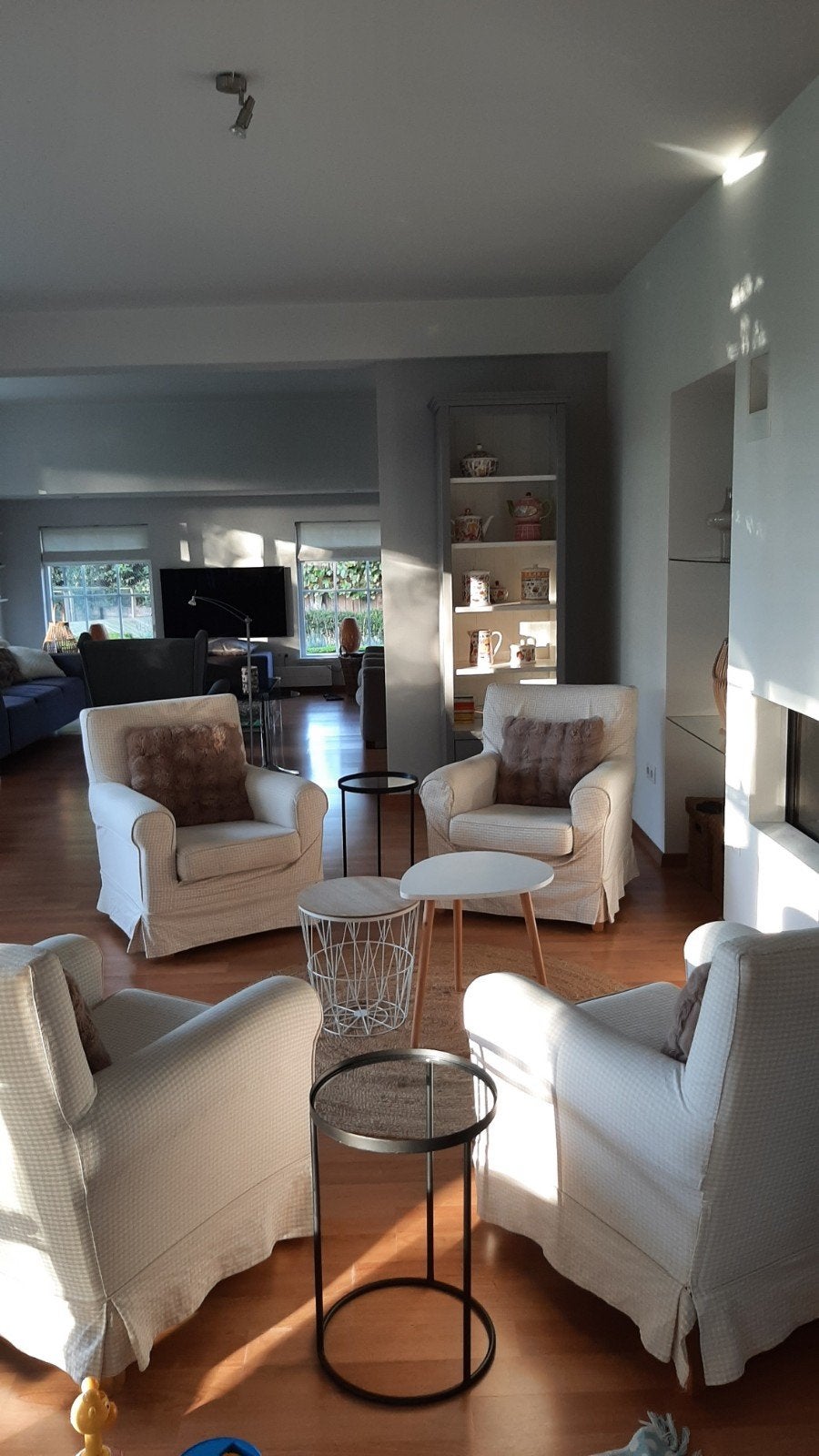 te koop nog 2 Ikea stoeltjes ....de andere 2 zijn  verkocht., Huis en Inrichting, Ophalen, Wit, Vier