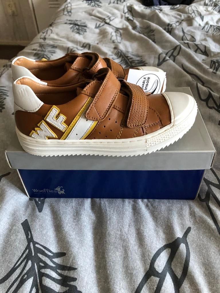 Schoenen bruin klittenband leer maat 32 nieuw ! Woeffies, Ophalen of Verzenden, Zo goed als nieuw, Jongetje, Schoentjes