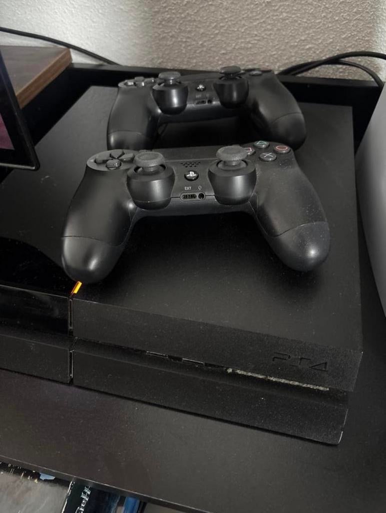 PlayStation 4 met 2 controllers, Ophalen of Verzenden, Gebruikt, Met 2 controllers
