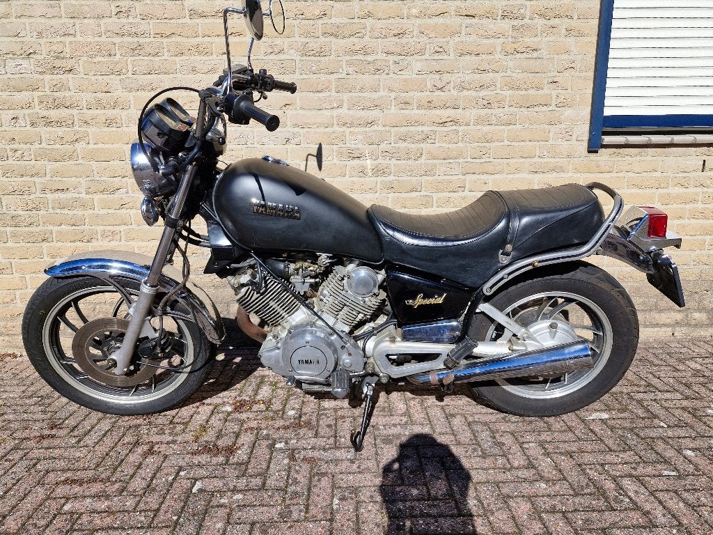 Yamaha XV 750 SE, 750 cc, Cardan-aandrijving, 2 cilinders, Gebruikt