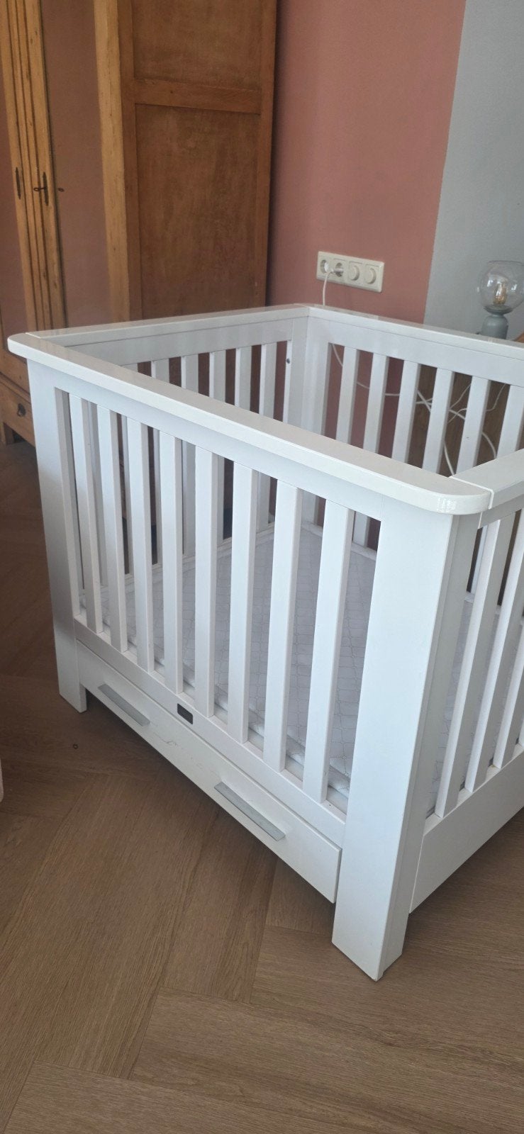 (tweeling)box wit langwerpig inclusief 3 boxkleden, Kinderen en Baby's, Ophalen, Gebruikt, Lade