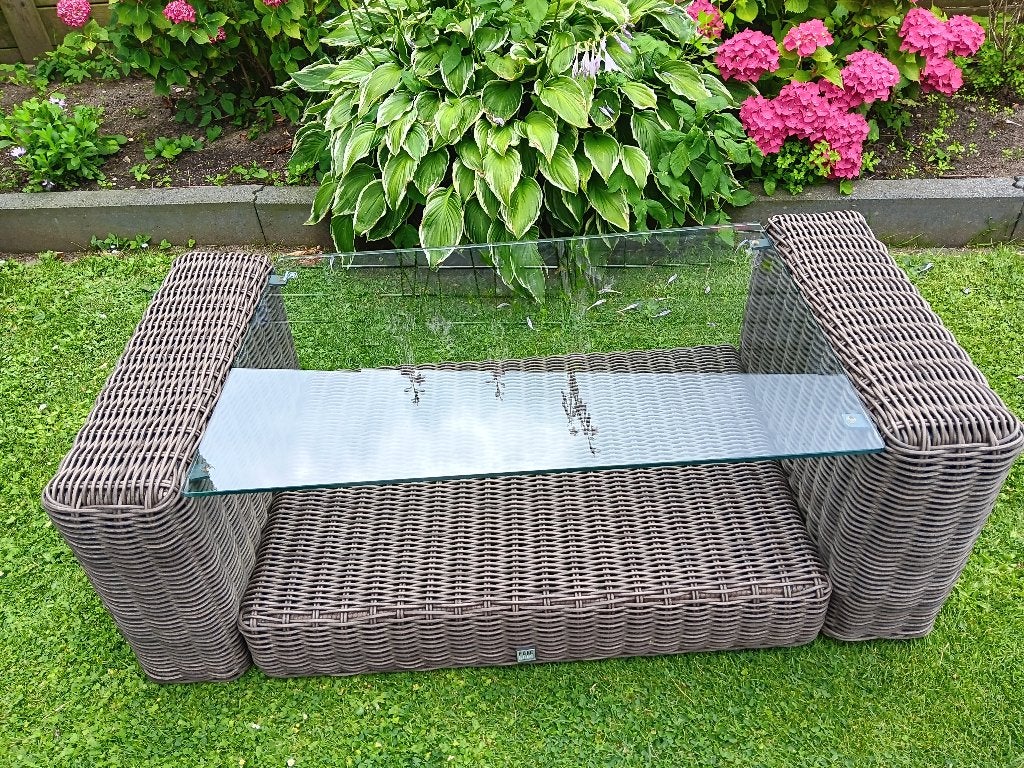 Pure buitentafel, salontafel, Wicker tuintafel degelijk, Tuin en Terras, Tuintafels, Ophalen, Zo goed als nieuw, Rechthoekig, Wicker