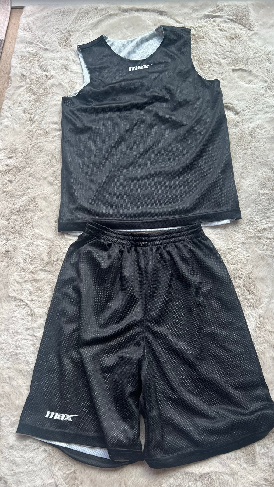 Sportset: Basketbal. Reversible. Zwart - wit, Zwart, Overige typen, Maat 56/58 (XL), Ophalen of Verzenden