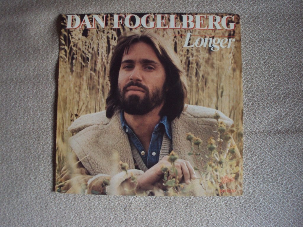 Dan Fogelberg - Longer/Along the Road (1979), Gebruikt, Inclusief insert, 7 inch, Ophalen of Verzenden