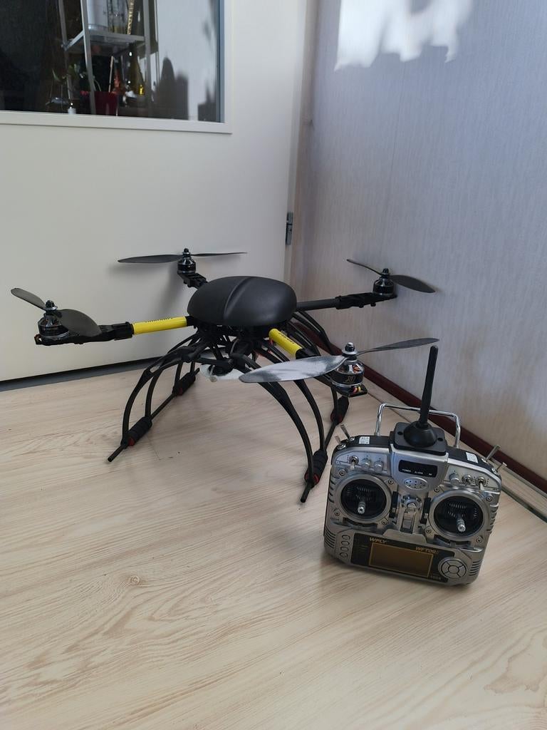 Drone Xaircraft X650 Pro met Wfly WFT09II remote + extras, Audio, Tv en Foto, Drones, Refurbished, Professionele drone, Geen camera