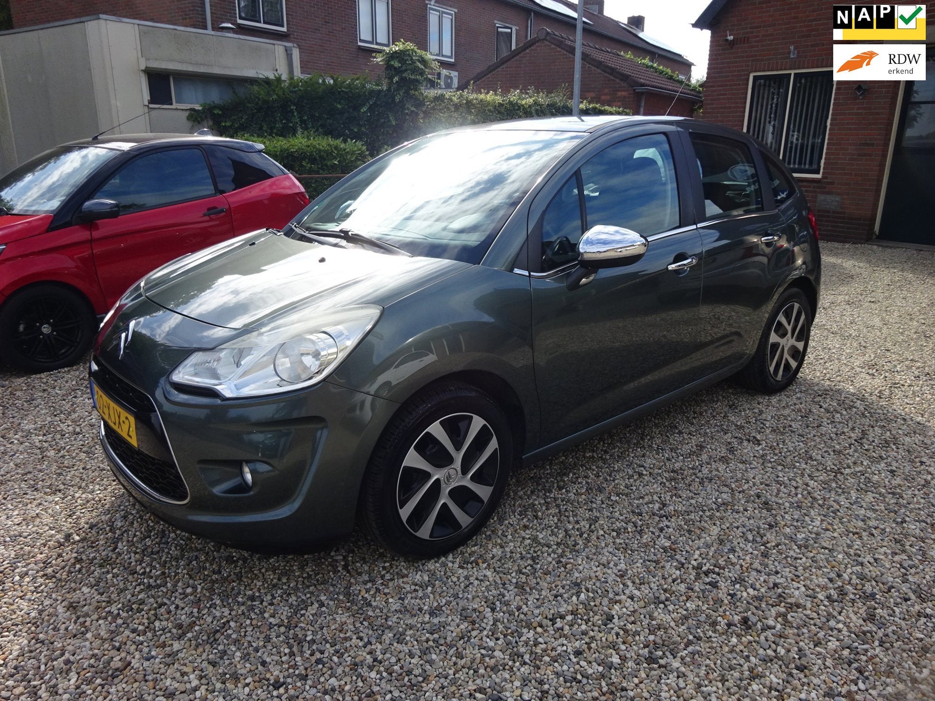 Citroen C3 1.6 e-HDi Collection Climate controle, Cruise con, Auto's, Voorwielaandrijving, Euro 5, Gebruikt, Zwart