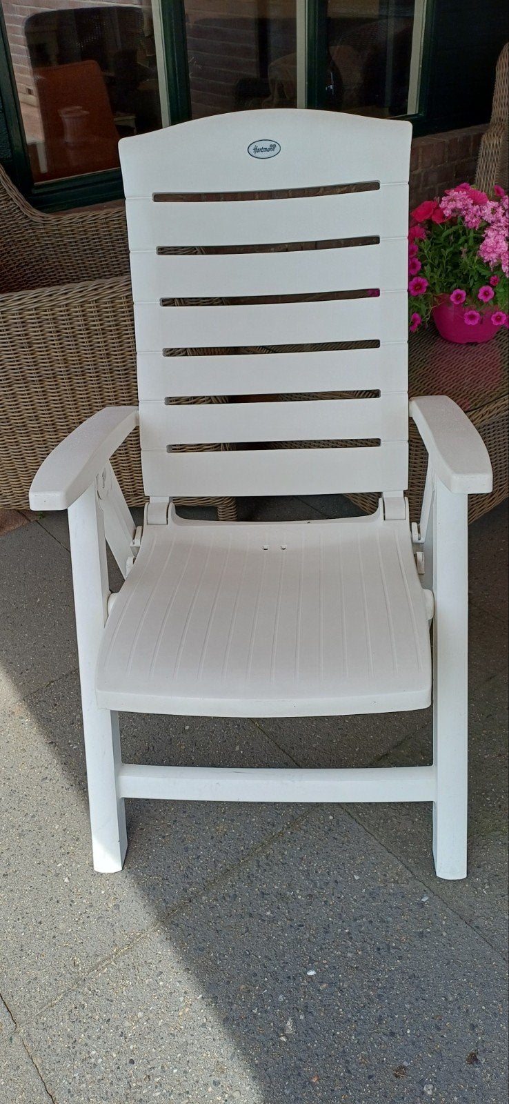 Tuinstoelen. 3 witte van kunststof., Tuin en Terras, Tuinstoelen, Ophalen, Gebruikt, Kunststof