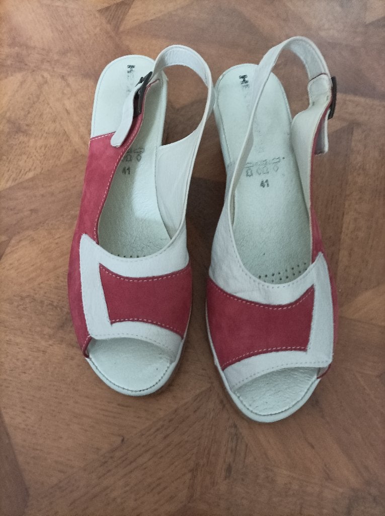 Helioform leren sandalen maat 41, Overige kleuren, Zo goed als nieuw, Helioform, Sandalen of Muiltjes