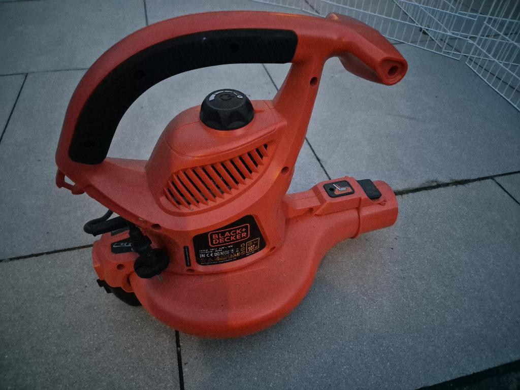 BLACK+DECKER 3IN1 Tuinruimer, Ophalen, Gebruikt, Met opvangzak, Handgedragen