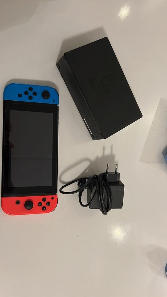 Nintendo Switch 1 Original met Joy-Cons en Dock, Ophalen of Verzenden, Gebruikt, Met 2 controllers, Switch Original