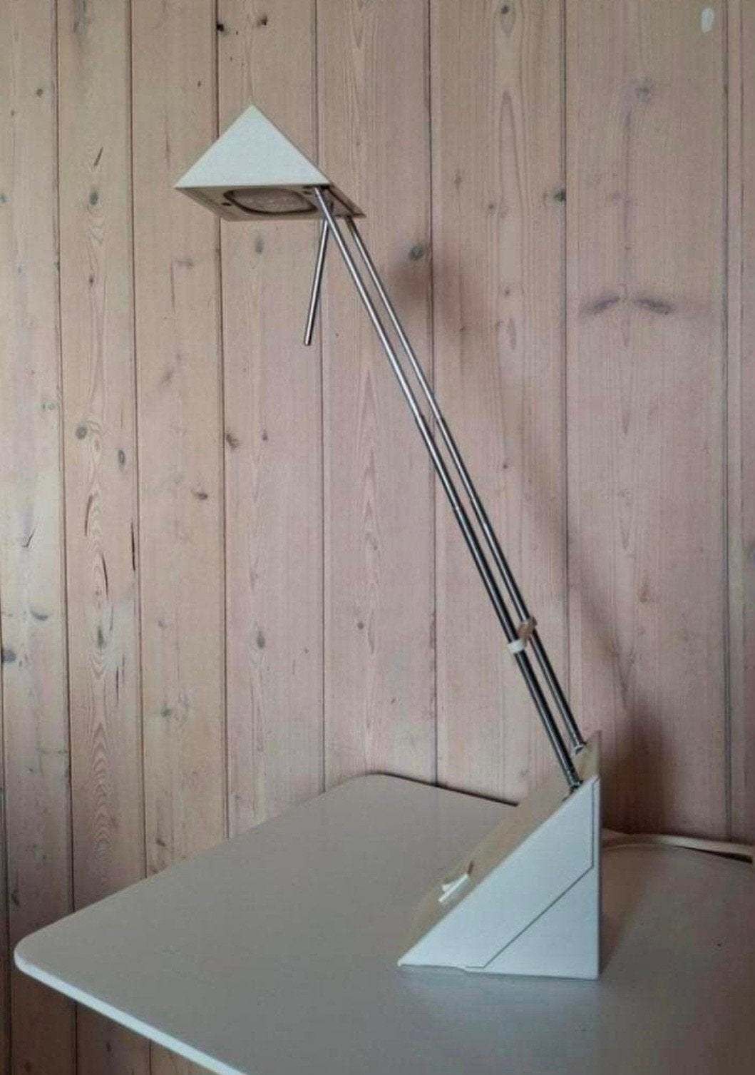 Witte vintage Memphis style bureaulamp. Massive., Ophalen of Verzenden