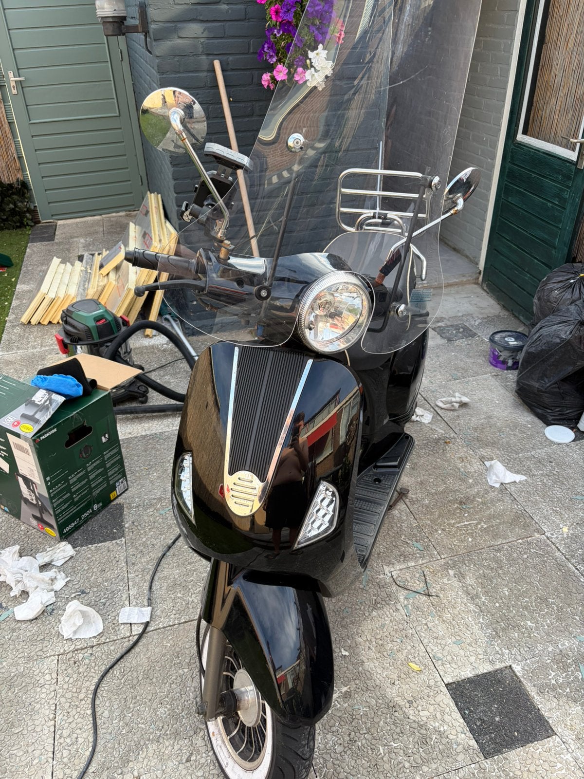 Berini Napoli (Zwart) – Slechts 5.100 km gelopen, Ophalen, Gebruikt, Benzine, 50 cc