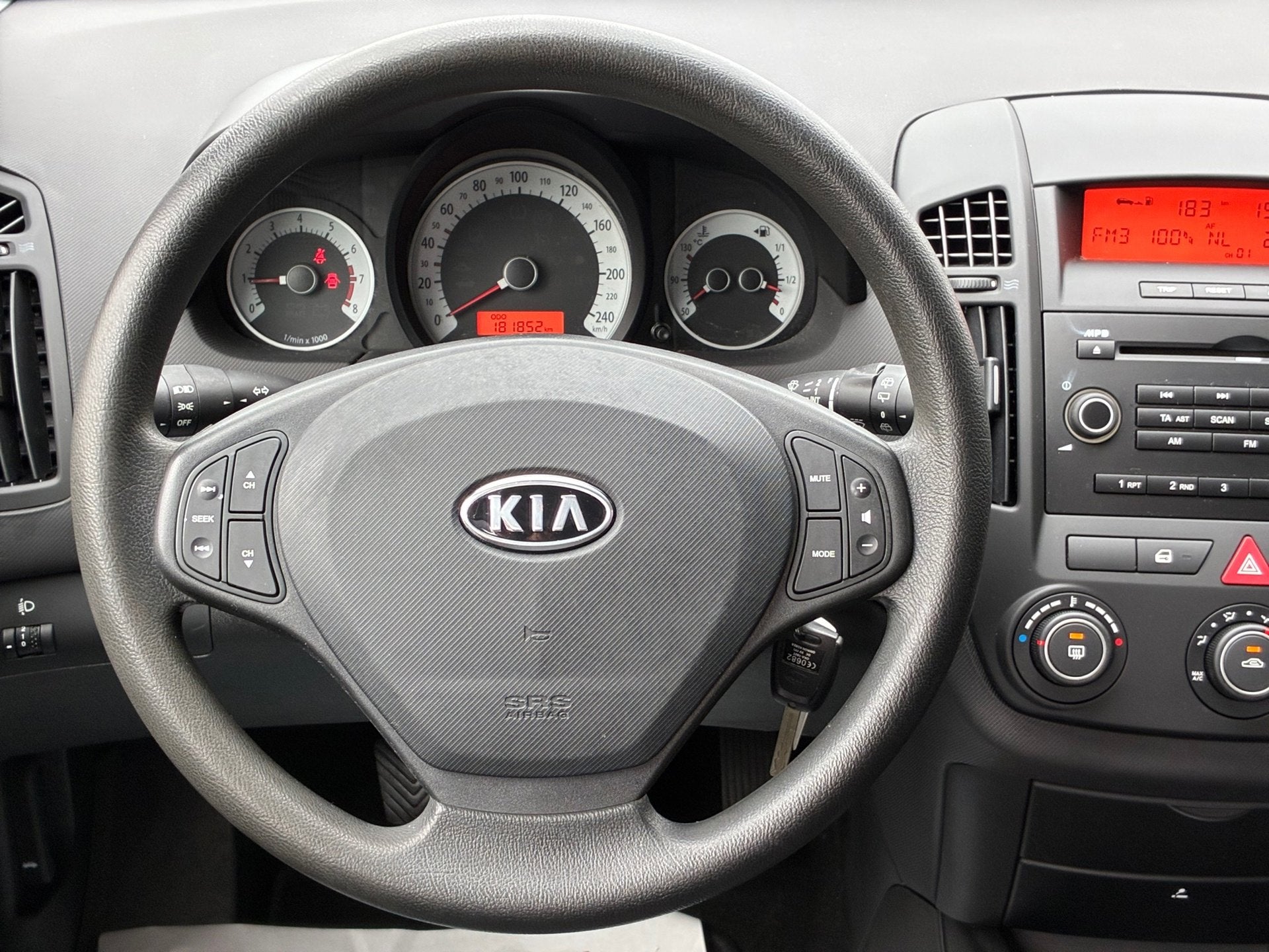 Kia Cee'd 1.6 X-tra|1e Eigenaar|Airco|Elektr.ramen|Nieuwe AP, Gebruikt, 1591 cc, 4 cilinders, Startonderbreker