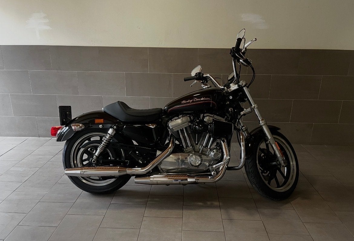 Harley-Davidson Sportster Super Low 883 (2011), 2 cilinders, Chopper, Gebruikt, 883 cc