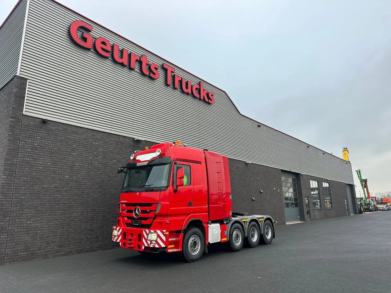 Mercedes-Benz Actros 4165 V8 8X4 SLT TITAN HEAVY DUTY TRACTO, Auto's, Automaat, Euro 5, Mercedes-Benz, Bedrijf