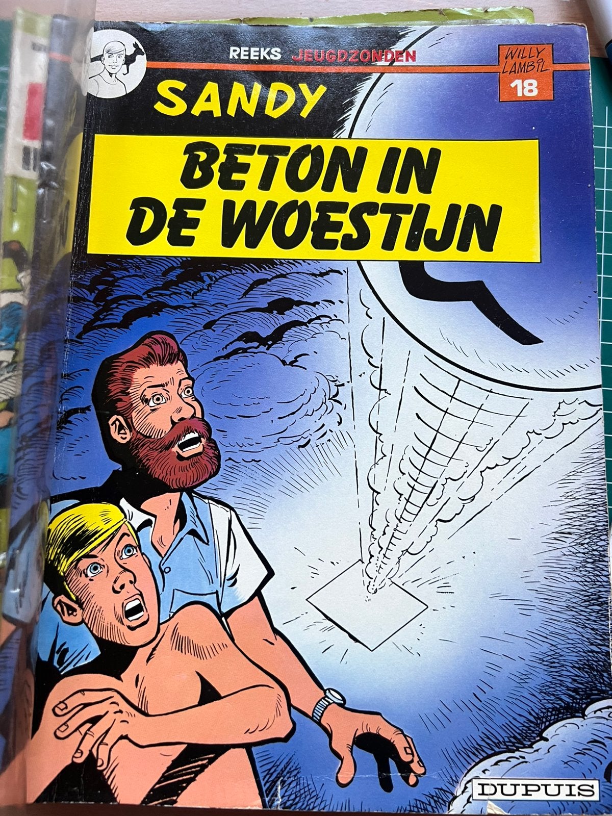 Sandy, Eén stripboek, Ophalen of Verzenden, Gelezen