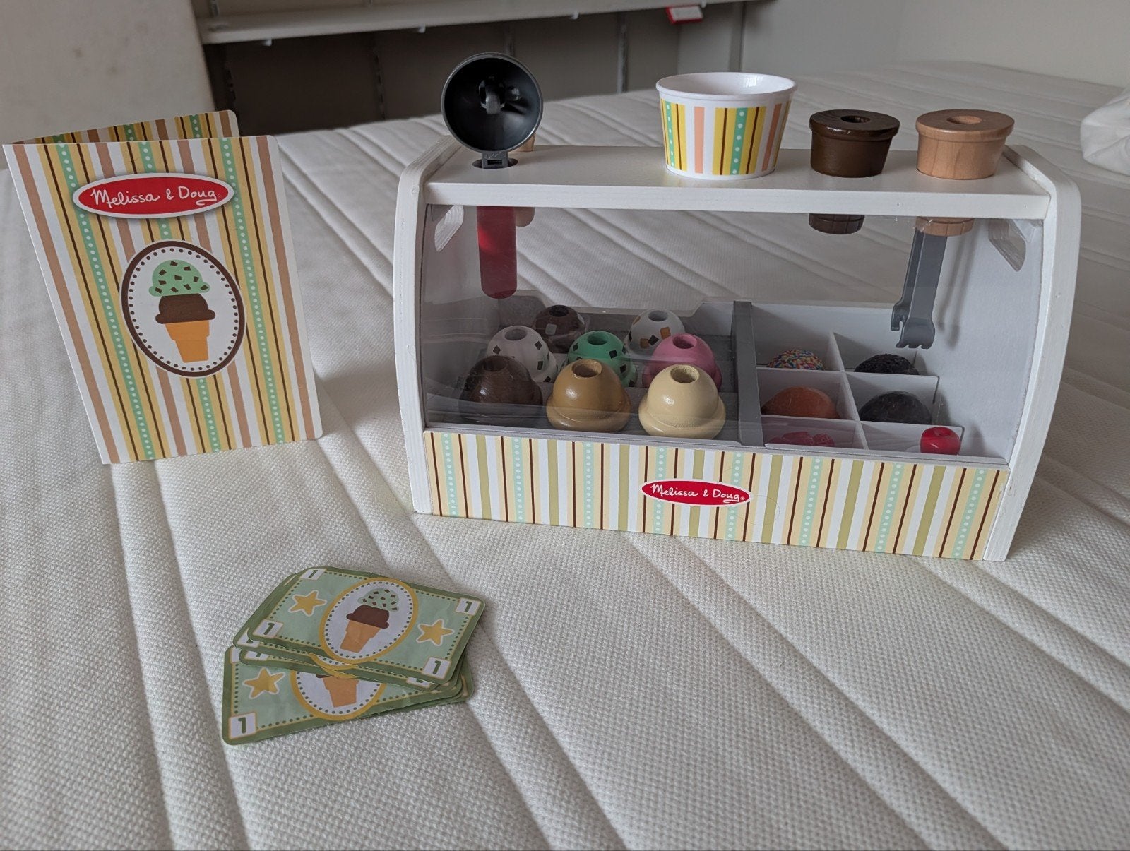 Melissa & Doug Houten IJskraam - Zo goed als nieuw, Ophalen, Zo goed als nieuw, Jongen of Meisje