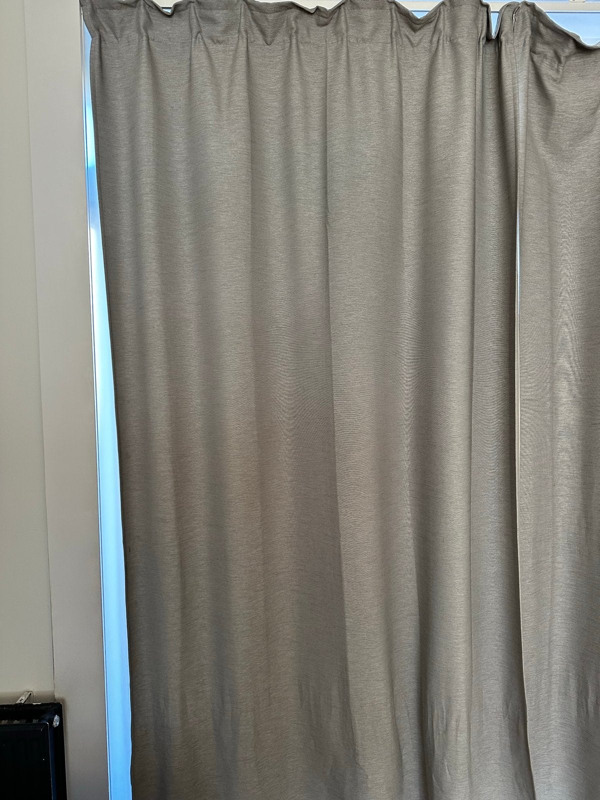 Gevoerde grijze gordijnen - 2 stuks, 230x257cm, Ophalen, Gebruikt, Verduisterend, Gordijn