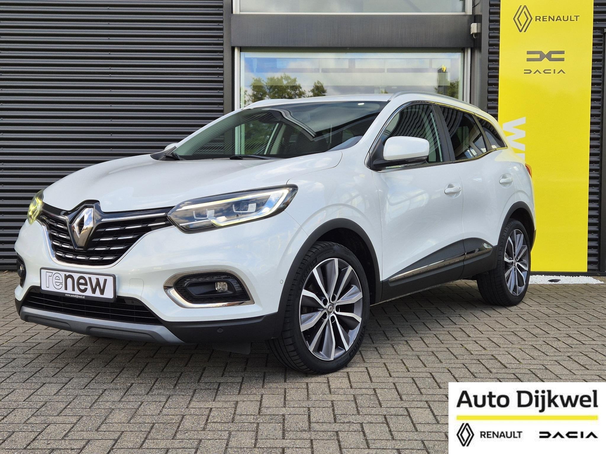 Renault Kadjar 1.3 TCe 140 EDC AUTOMAAT Intens Leder interie, Auto's, Gebruikt, Euro 6, 4 cilinders, 715 kg